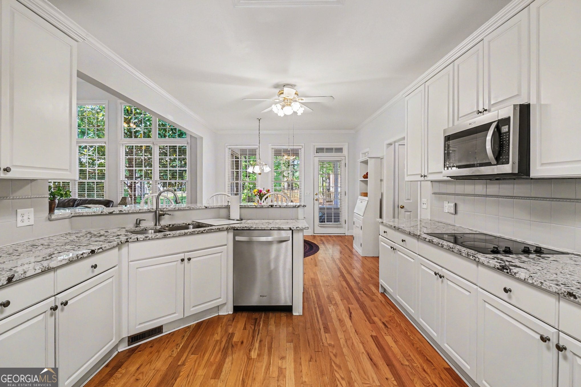 4562 Willow Oak TRL
