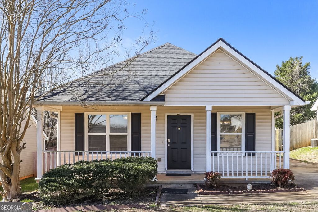 Photo of 313 Tramore Pass, Stockbridge, GA 30281 (MLS # 10676295)