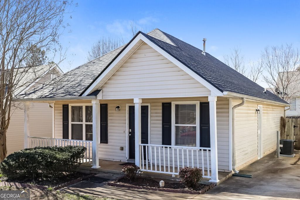 Photo of 313 Tramore Pass, Stockbridge, GA 30281 (MLS # 10676295)