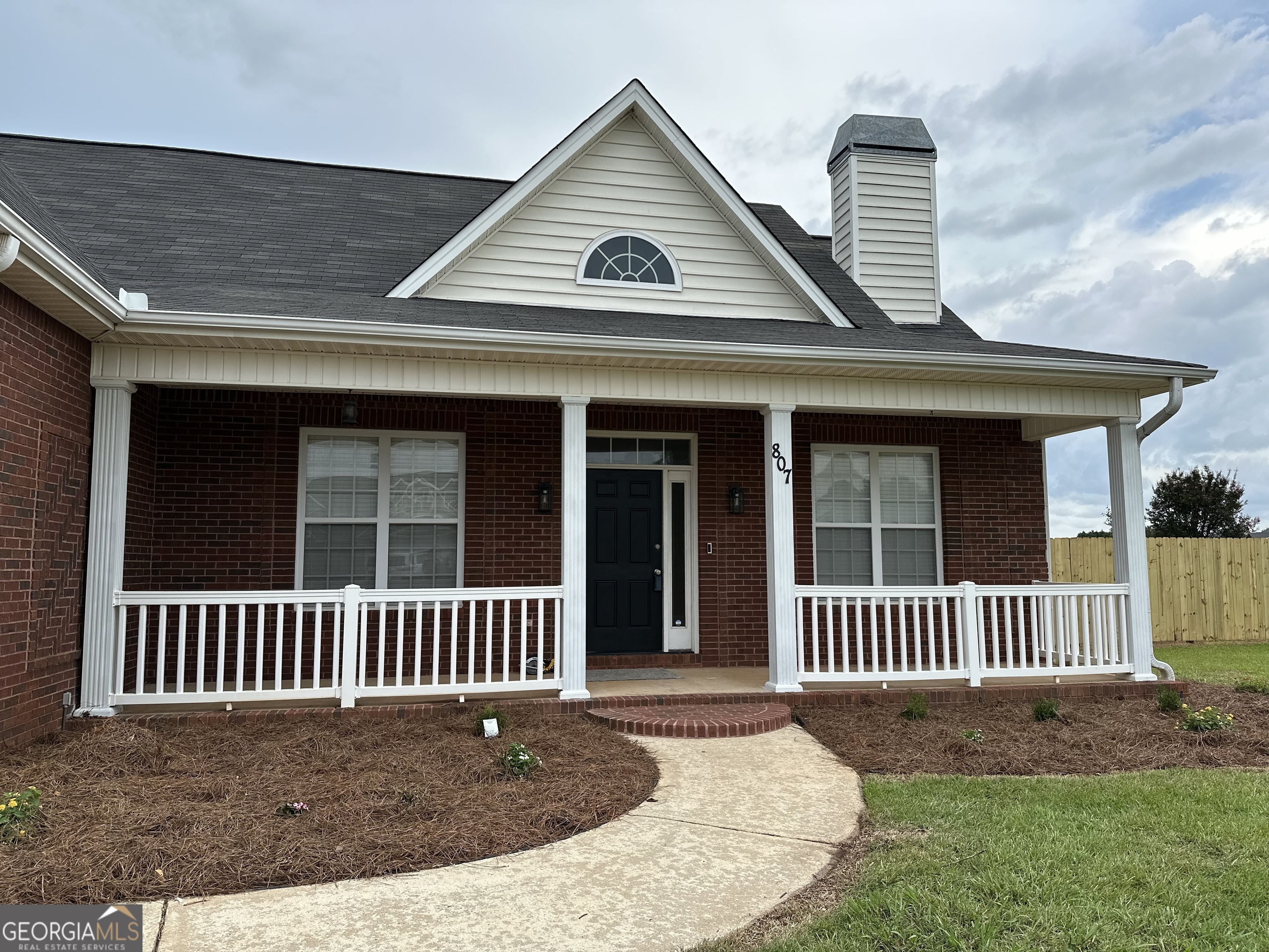 807 Loudon Hill DR