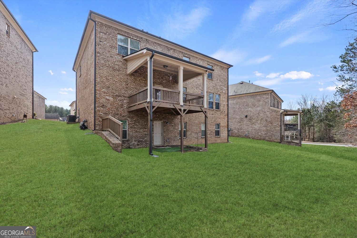 3268 Ivy Crossing DR