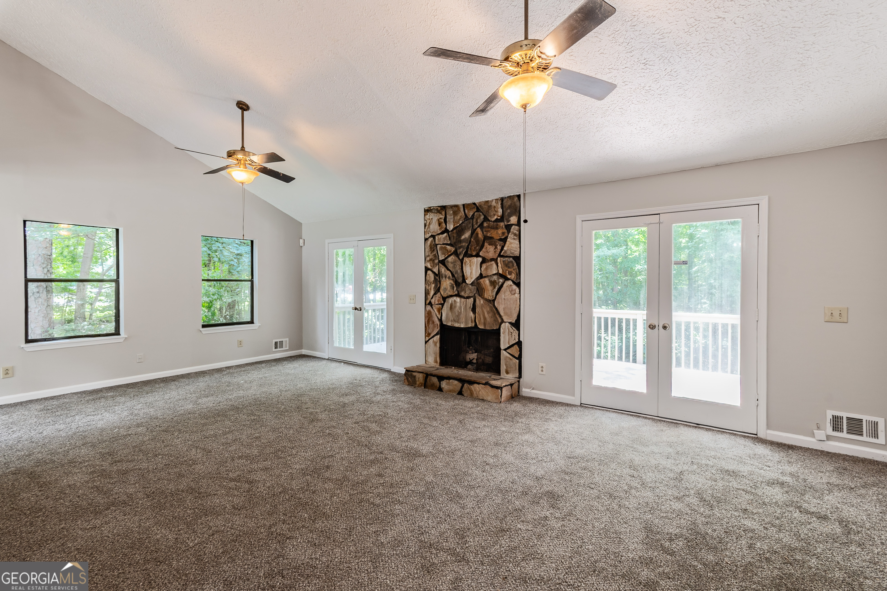 4125 Stutz CT