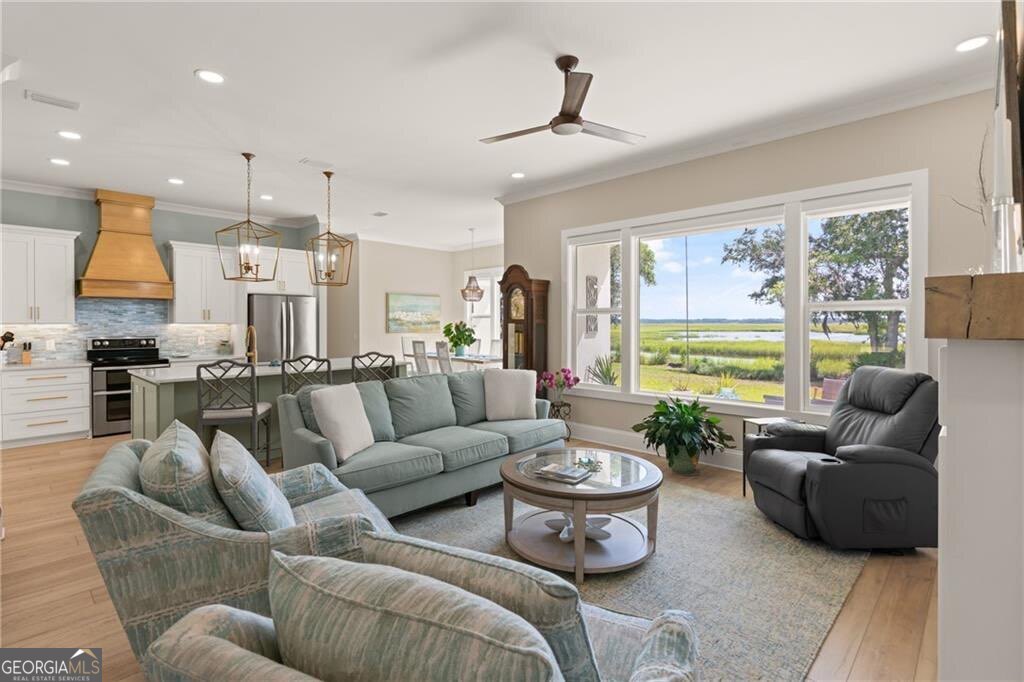 18 Ripple Creek WAY