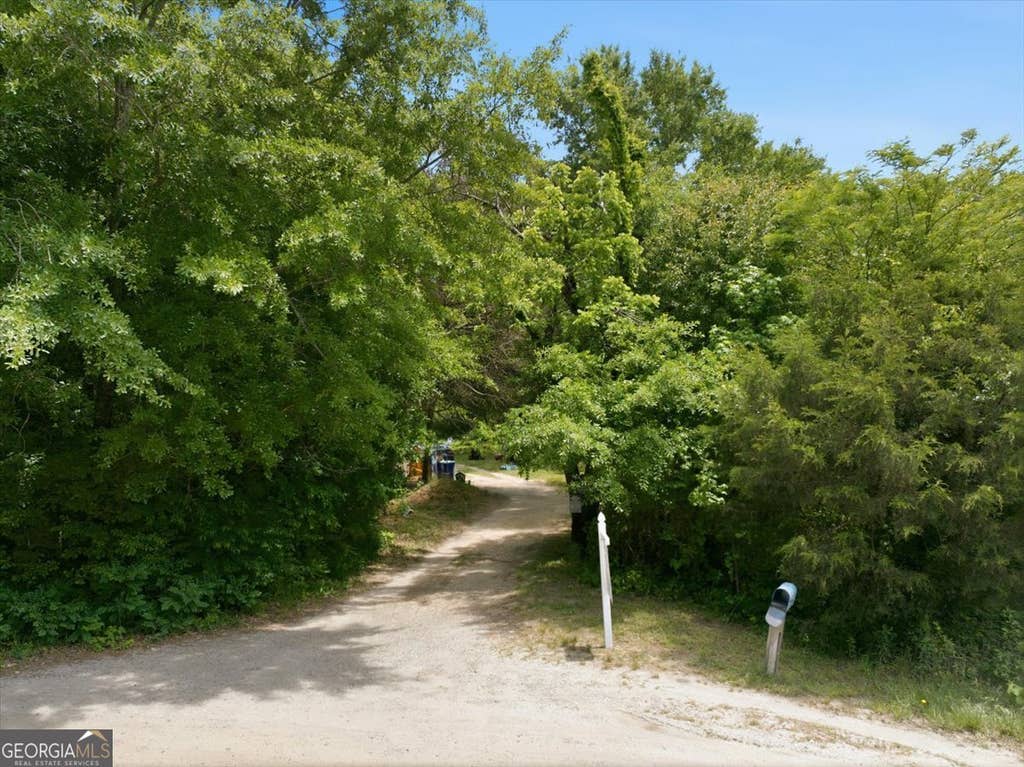 Photo of 6105 Northcutt Road, Fairburn, GA 30213 (MLS # 10817377)