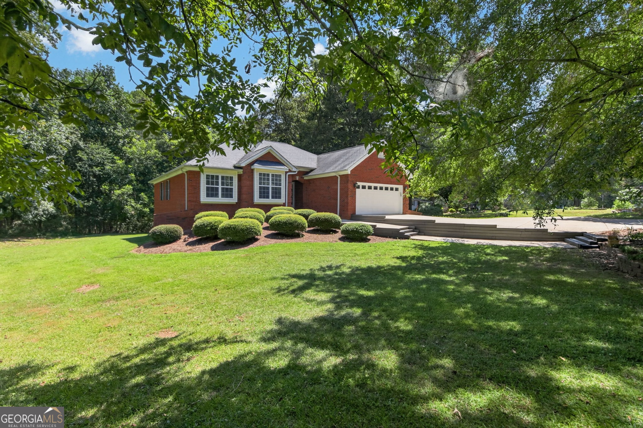 785 Courthouse RD