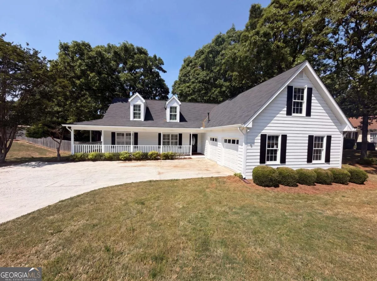 520 Fawn Lane