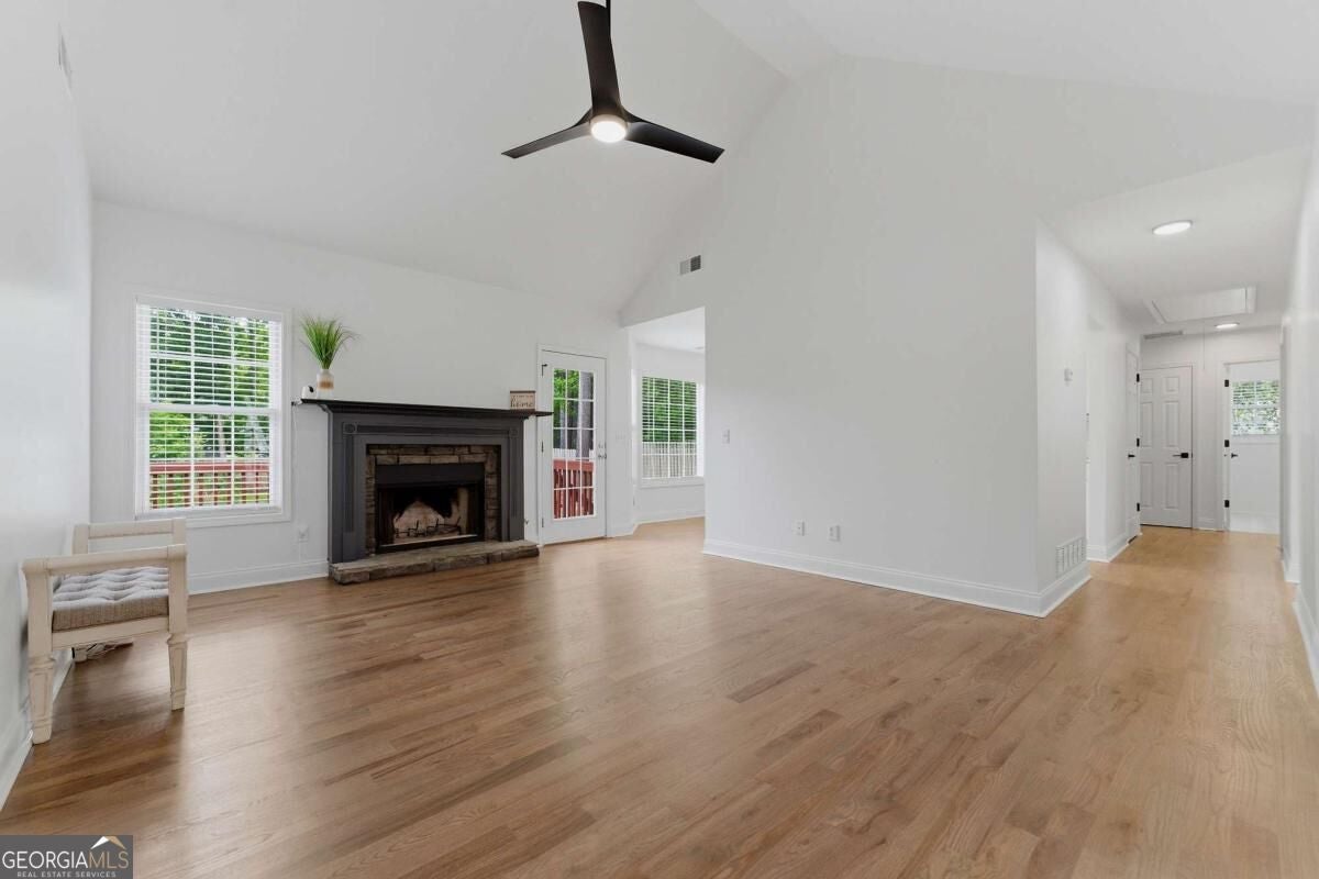 4036 Saint George WALK SW