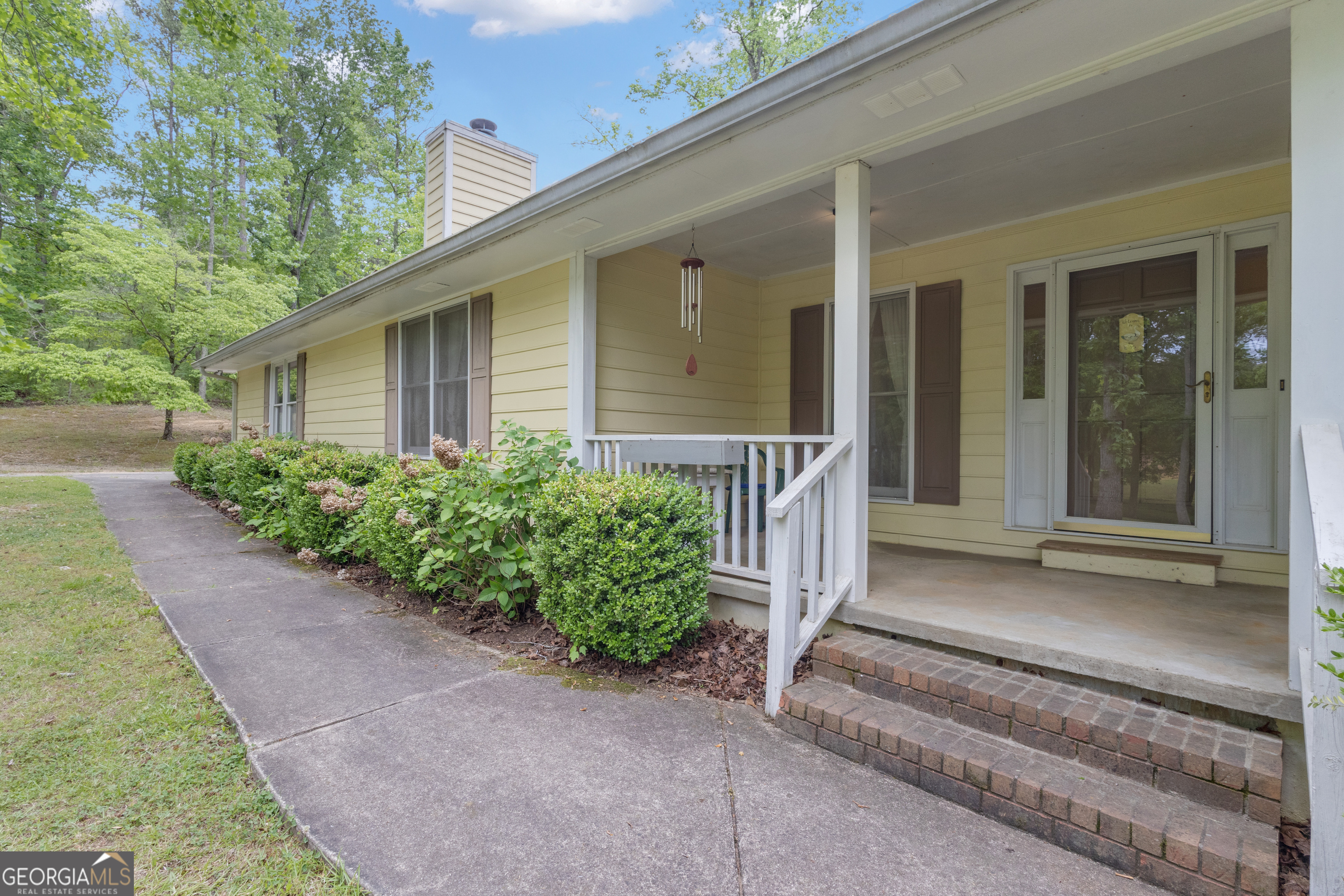 154 Tanglewood LN