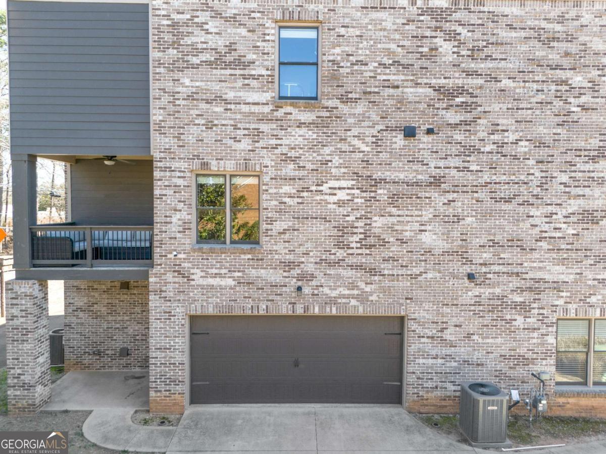 2850 STONEHALL CT SE