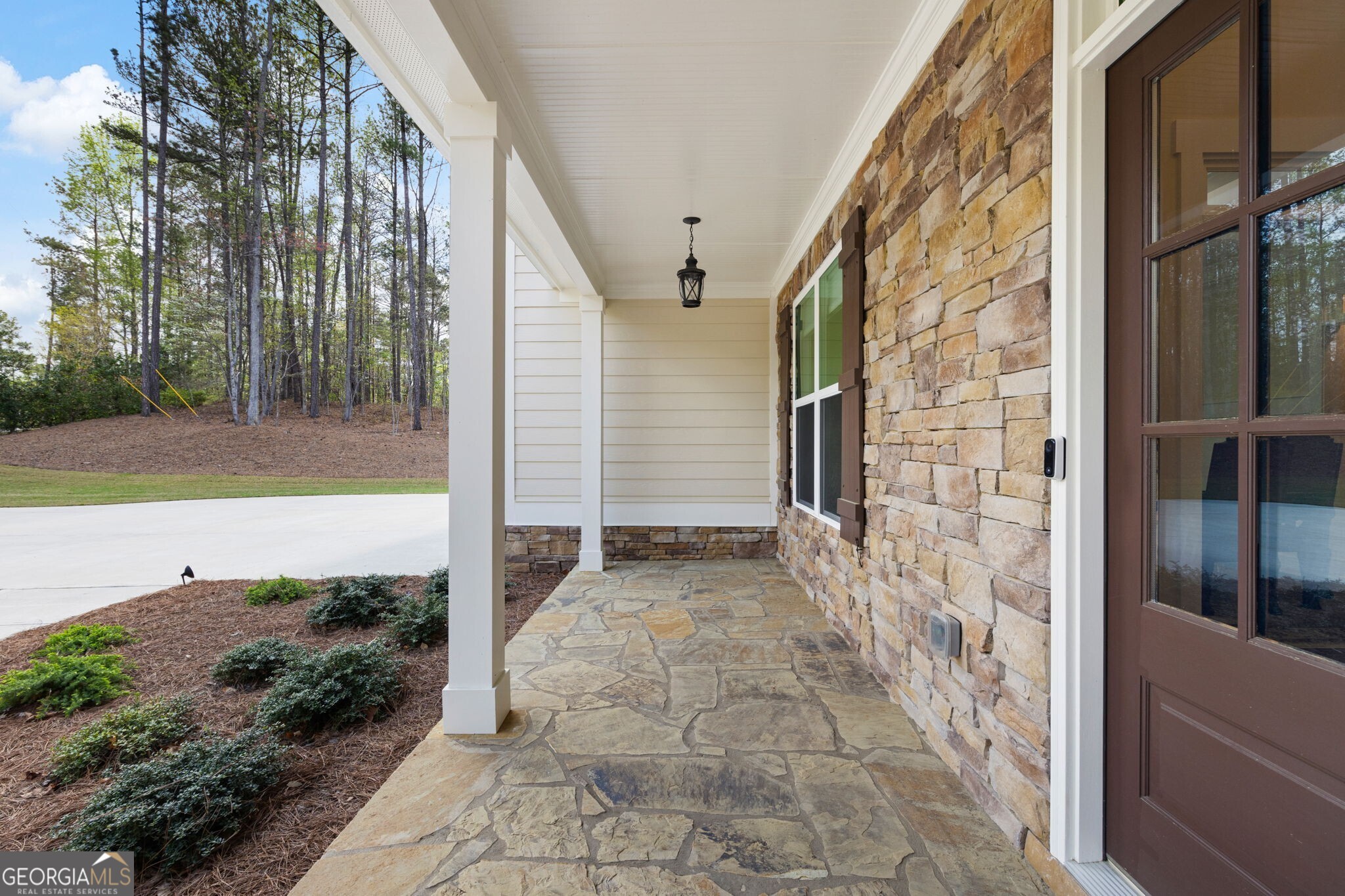 Dallas, Georgia 30132, United States, 5 Bedrooms Bedrooms, ,4 BathroomsBathrooms,Residential,Pending,104977