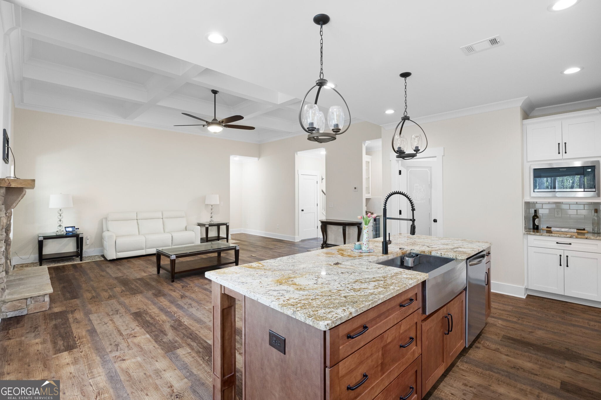 Dallas, Georgia 30132, United States, 5 Bedrooms Bedrooms, ,4 BathroomsBathrooms,Residential,Pending,104977