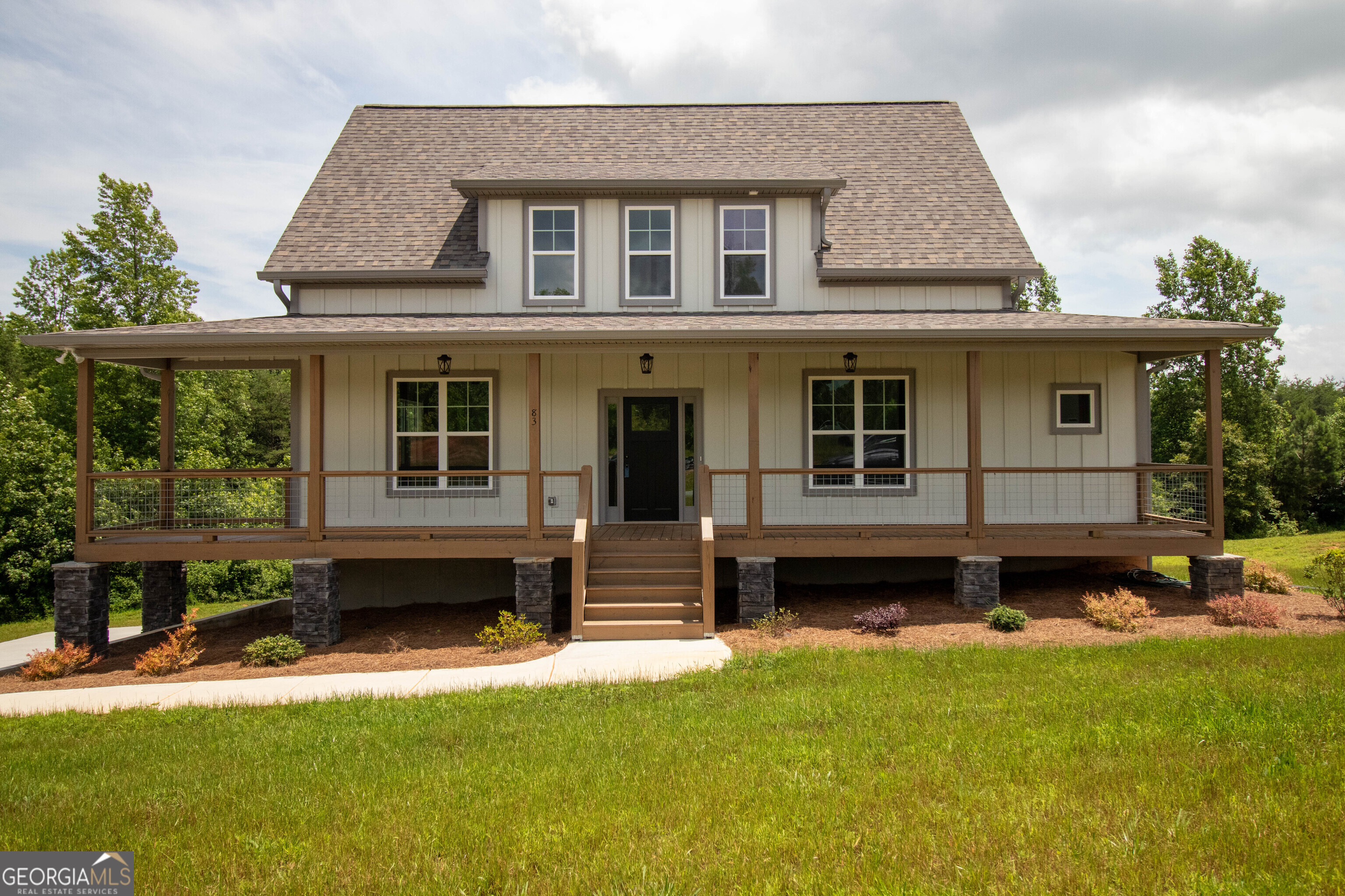 83 Hunts Ridge DR