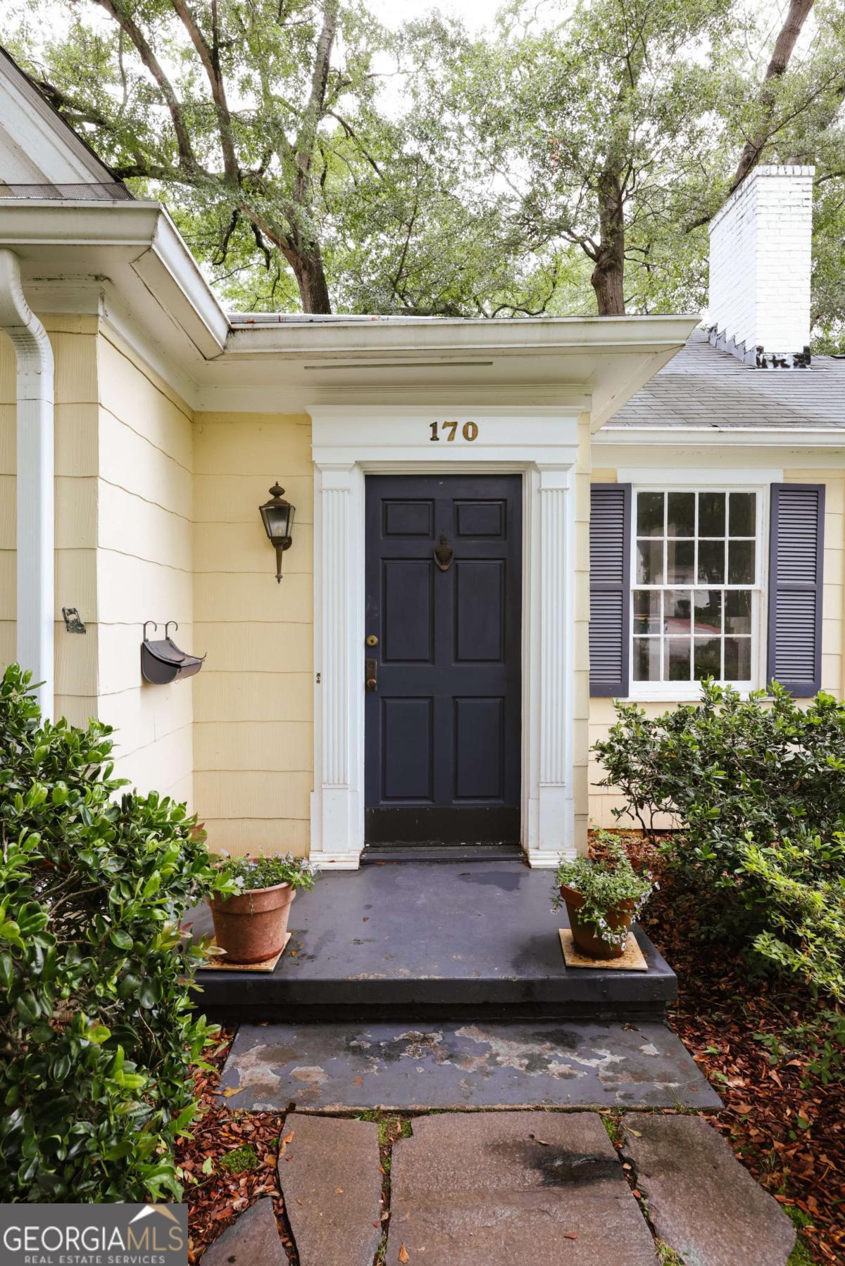 170 Stanton WAY