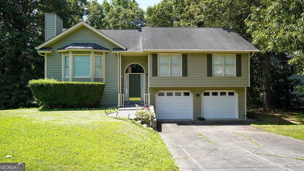 18 Azalea Drive SE