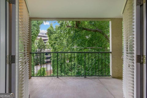 Photo of 3655 Habersham Road NE #B240, Atlanta, GA 30305 (MLS # 10789420)