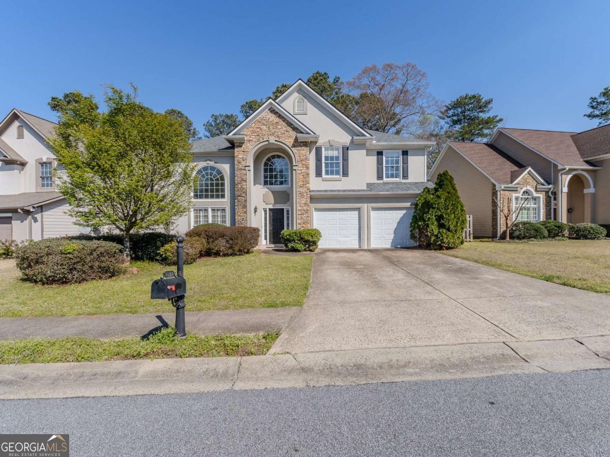 2732 Harper Woods DR