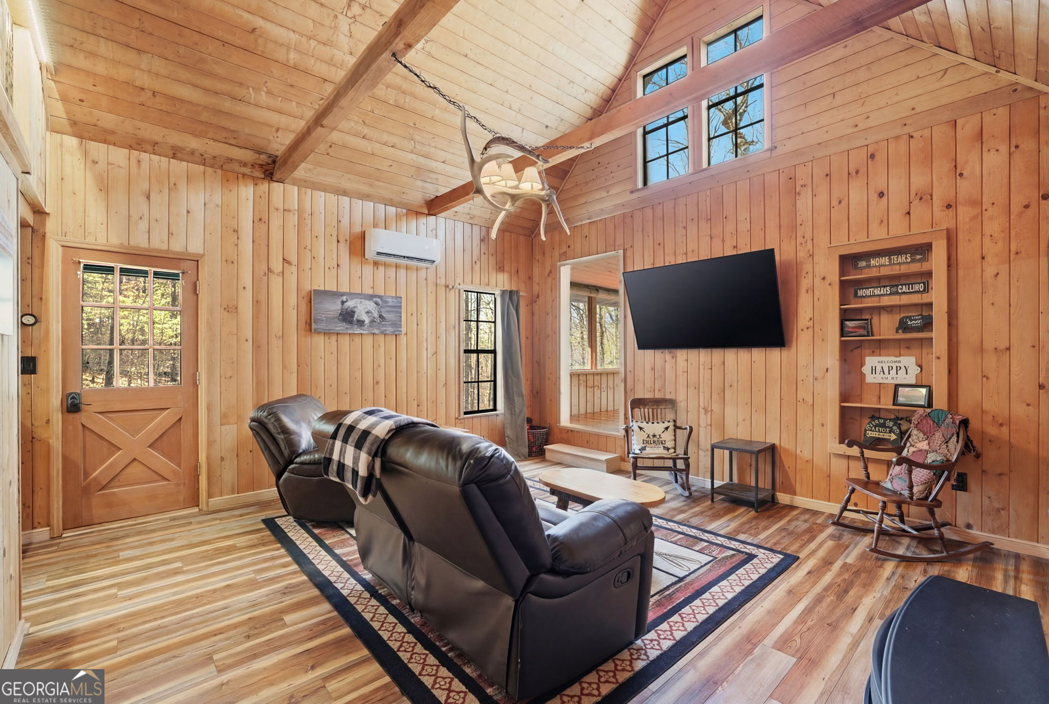 355 Henslee Hollow LN