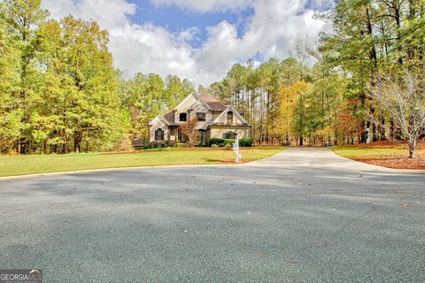 A home in Newnan