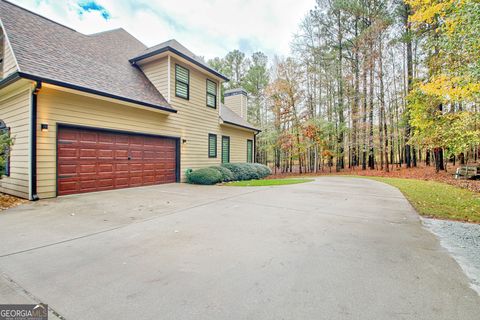 A home in Newnan