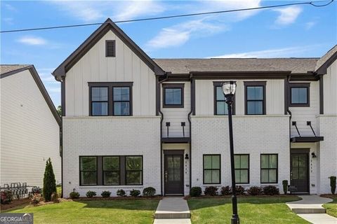 Photo of 2414 Lakeshore Lane SE, Atlanta, GA 30316 (MLS # 10739235)