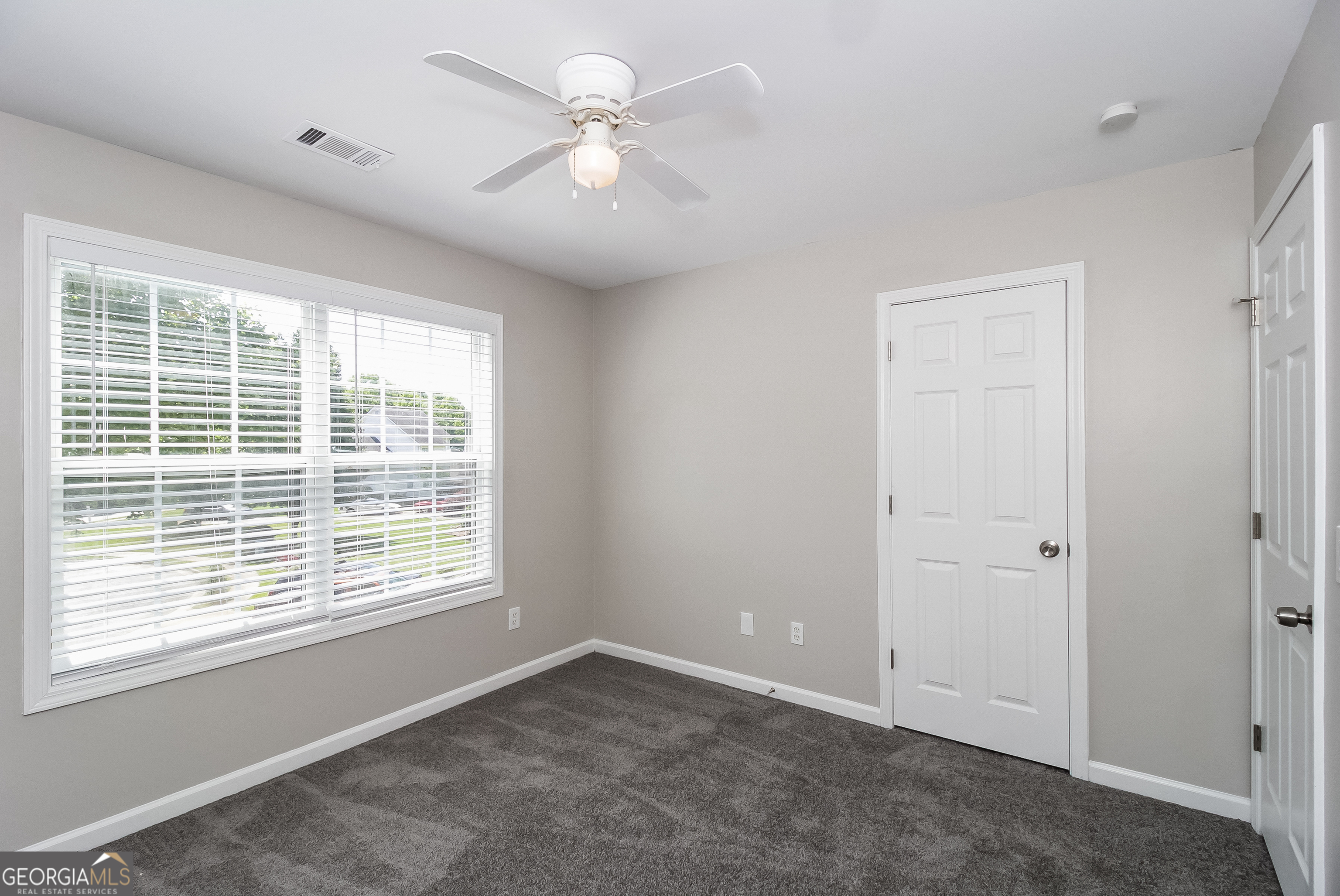 27 Freeman Forest DR