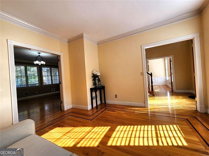 1225 CREEK LAUREL DR