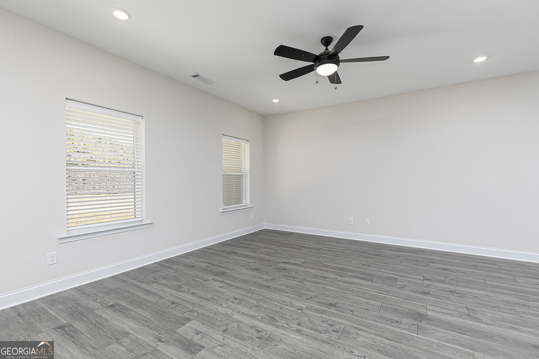 481 Cantrell DR