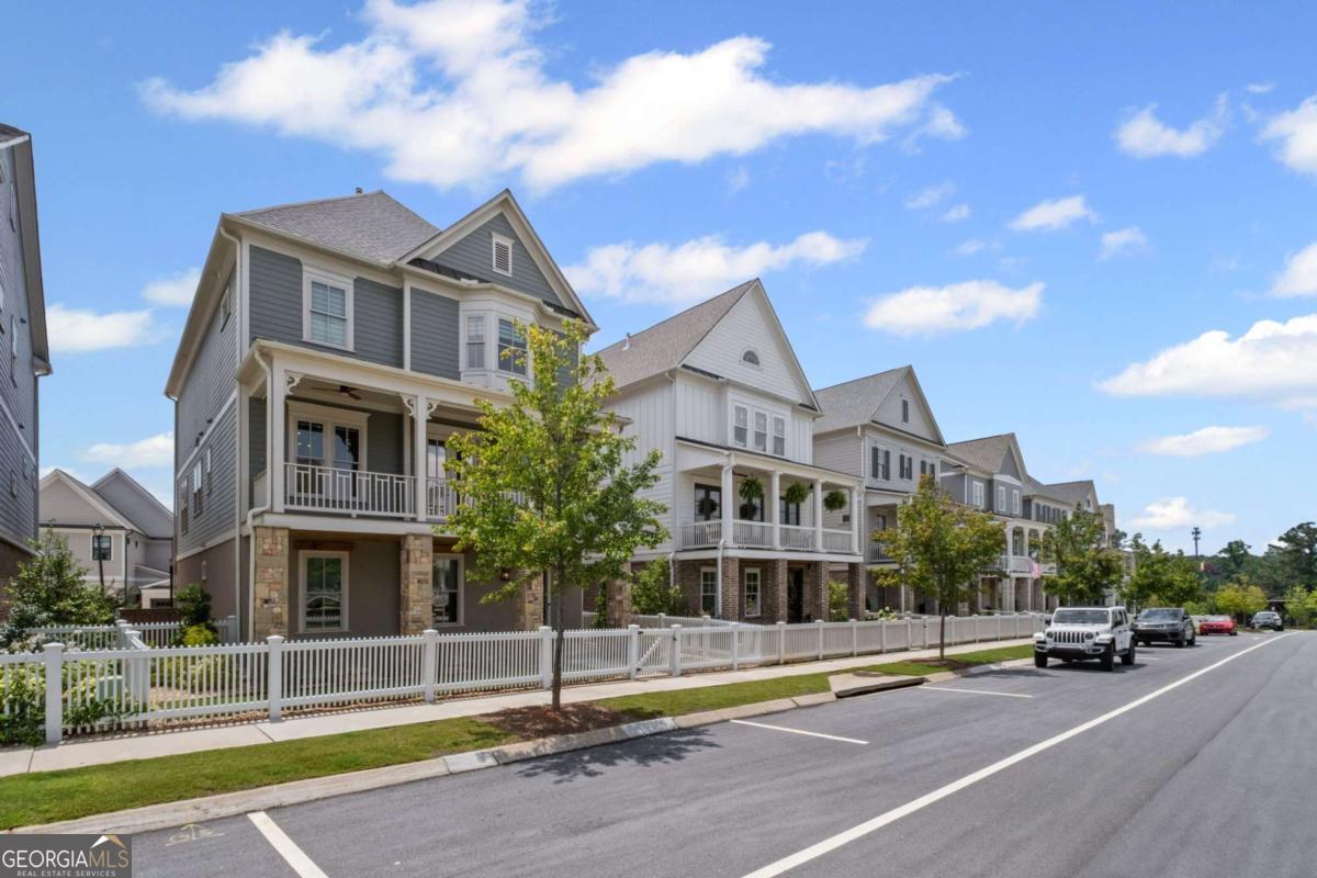 583 S Club DR