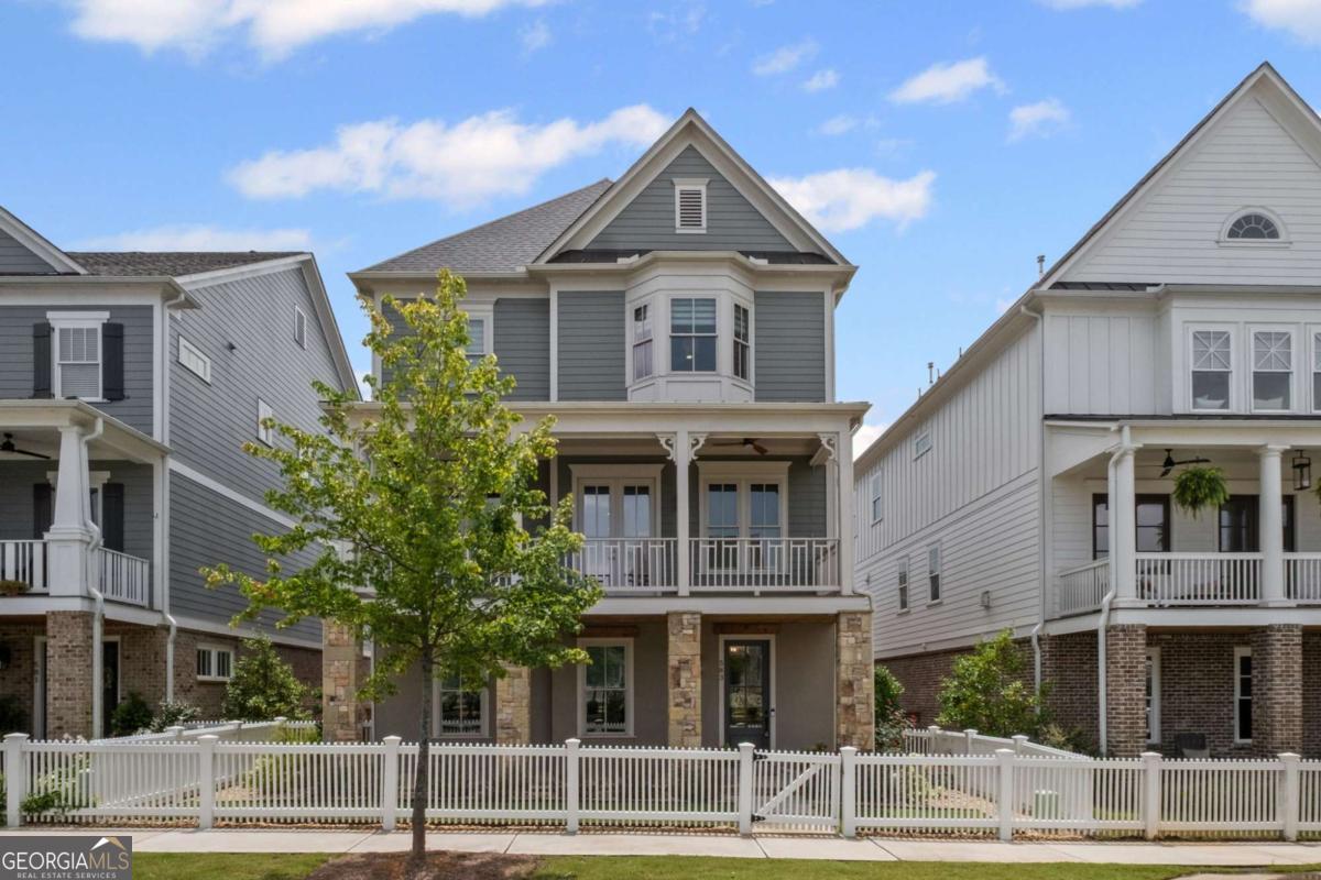 583 S Club DR