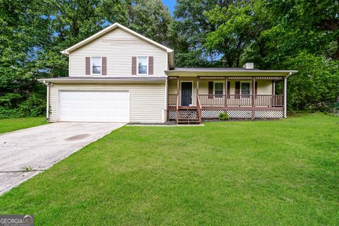 6194 Golden Meadow CT Riverdale GA 30296