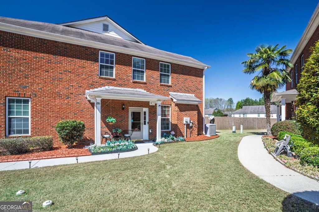 Photo of 988 Treymont Way, Lawrenceville, GA 30045 (MLS # 10712851)