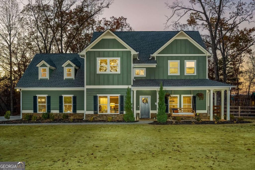 Photo of 55 Flat Rock Pointe, Dahlonega, GA 30533 (MLS # 10682852)