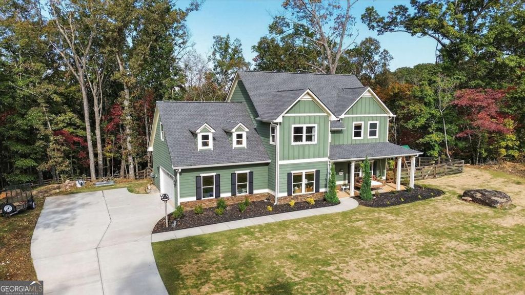 Photo of 55 Flat Rock Pointe, Dahlonega, GA 30533 (MLS # 10682852)