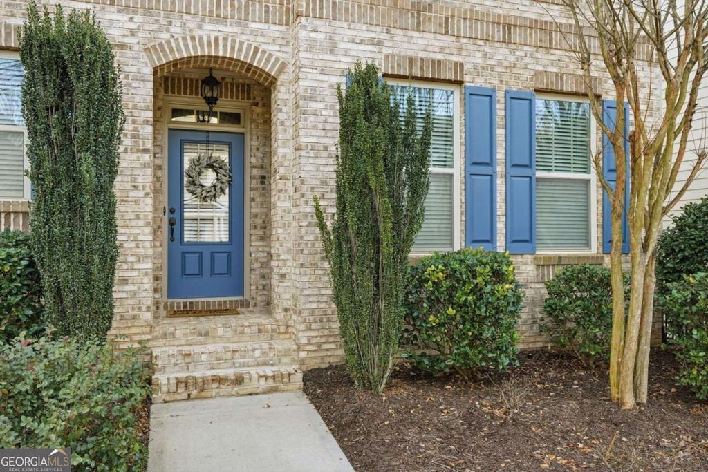 Photo of 7330 Winthrop Road, Alpharetta, GA 30005 (MLS # 10686383)