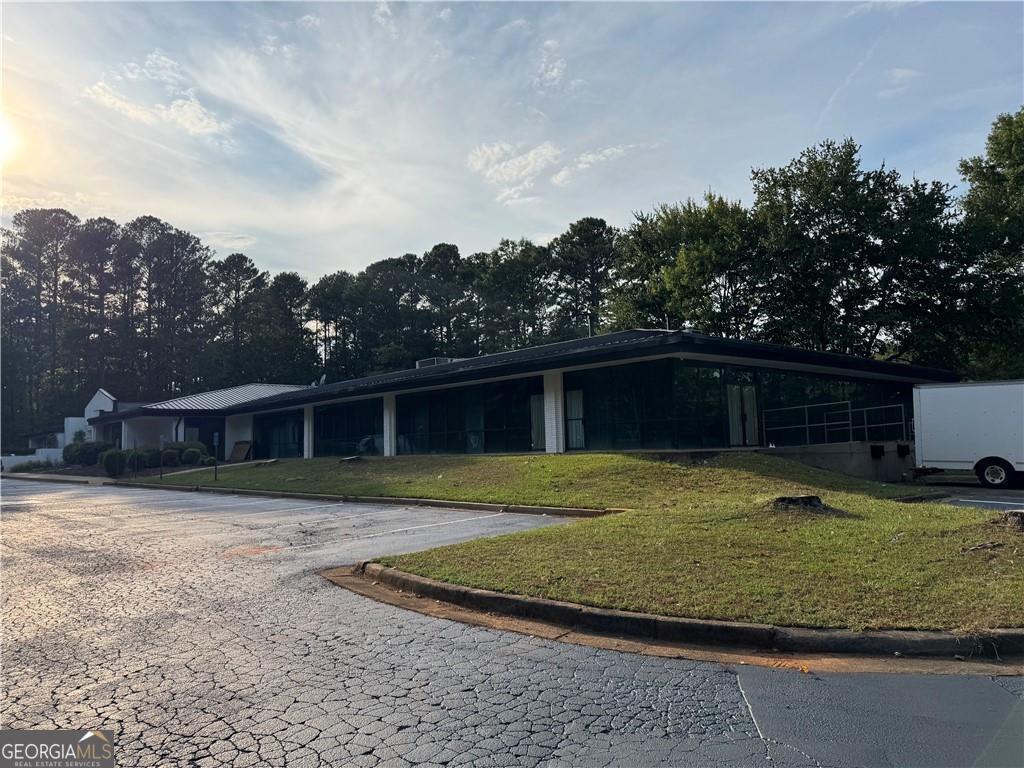 5000 Mcginnis Ferry RD