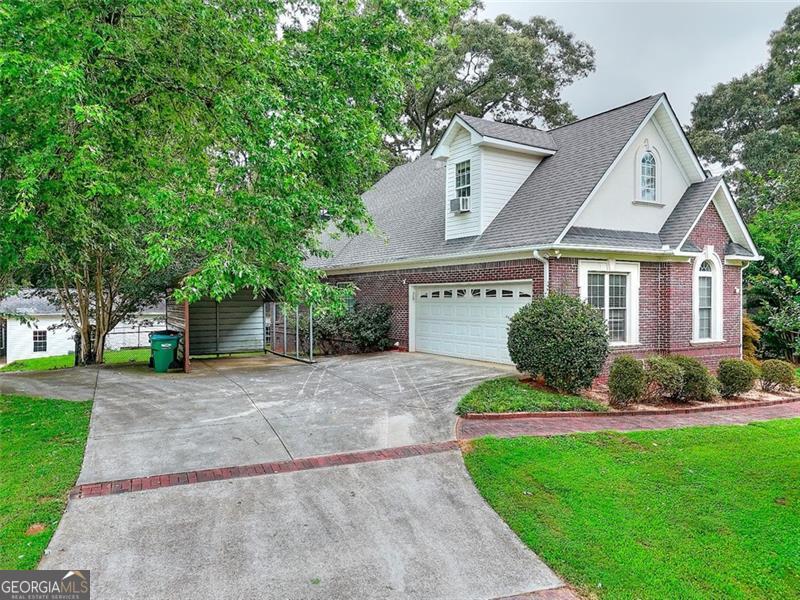 1595 Lake Lucerne RD