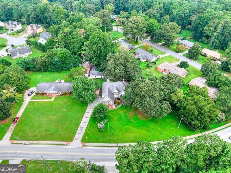 1595 Lake Lucerne RD