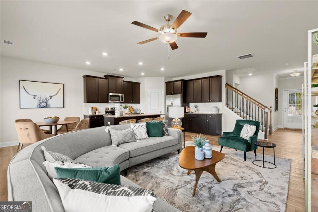 Photo of 821 Leraes Way, Loganville, GA 30052 (MLS # 10801322)