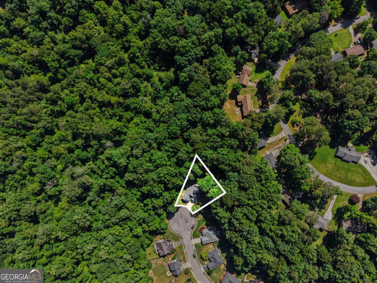 248 Huntington Shoals DR