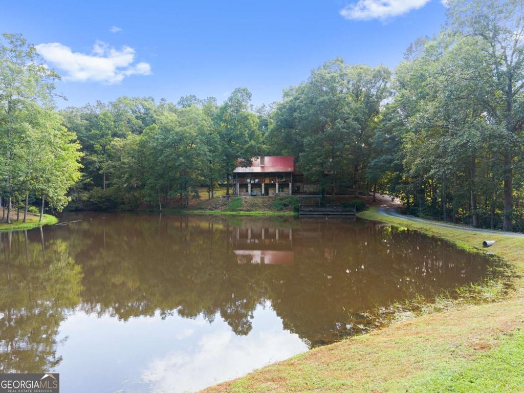 Photo of 140 J R Road NE, Cartersville, GA 30121 (MLS # 10825365)