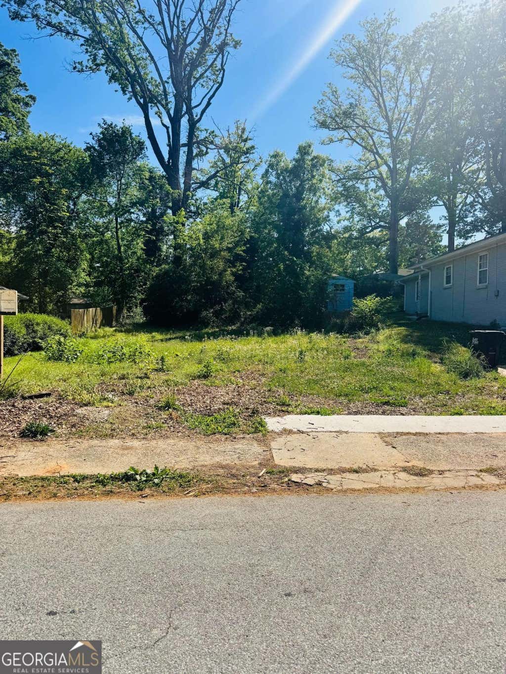 Photo of 1404 Clermont Avenue, Atlanta, GA 30344 (MLS # 10819246)