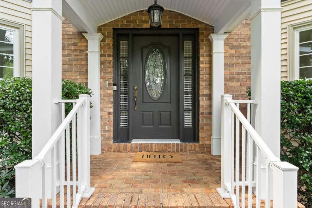 Photo of 2711 Arbor Summit, Marietta, GA 30066 (MLS # 10814447)