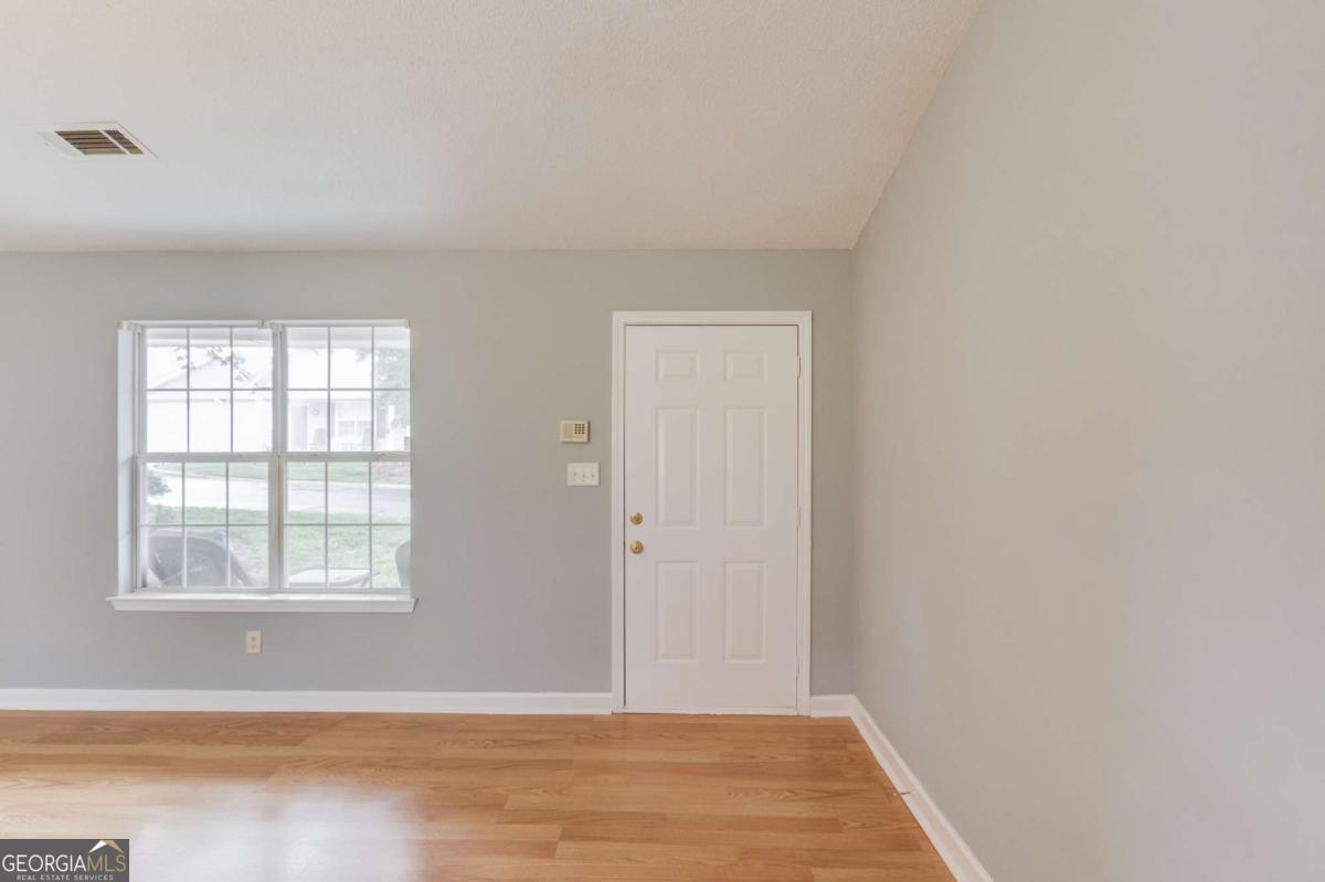 2984 Bentley Park CIR