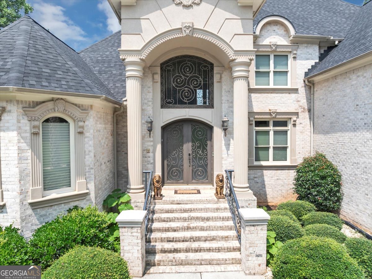 Lithonia, Georgia 30038, United States, 5 Bedrooms Bedrooms, ,6 BathroomsBathrooms,Residential,Active,168000