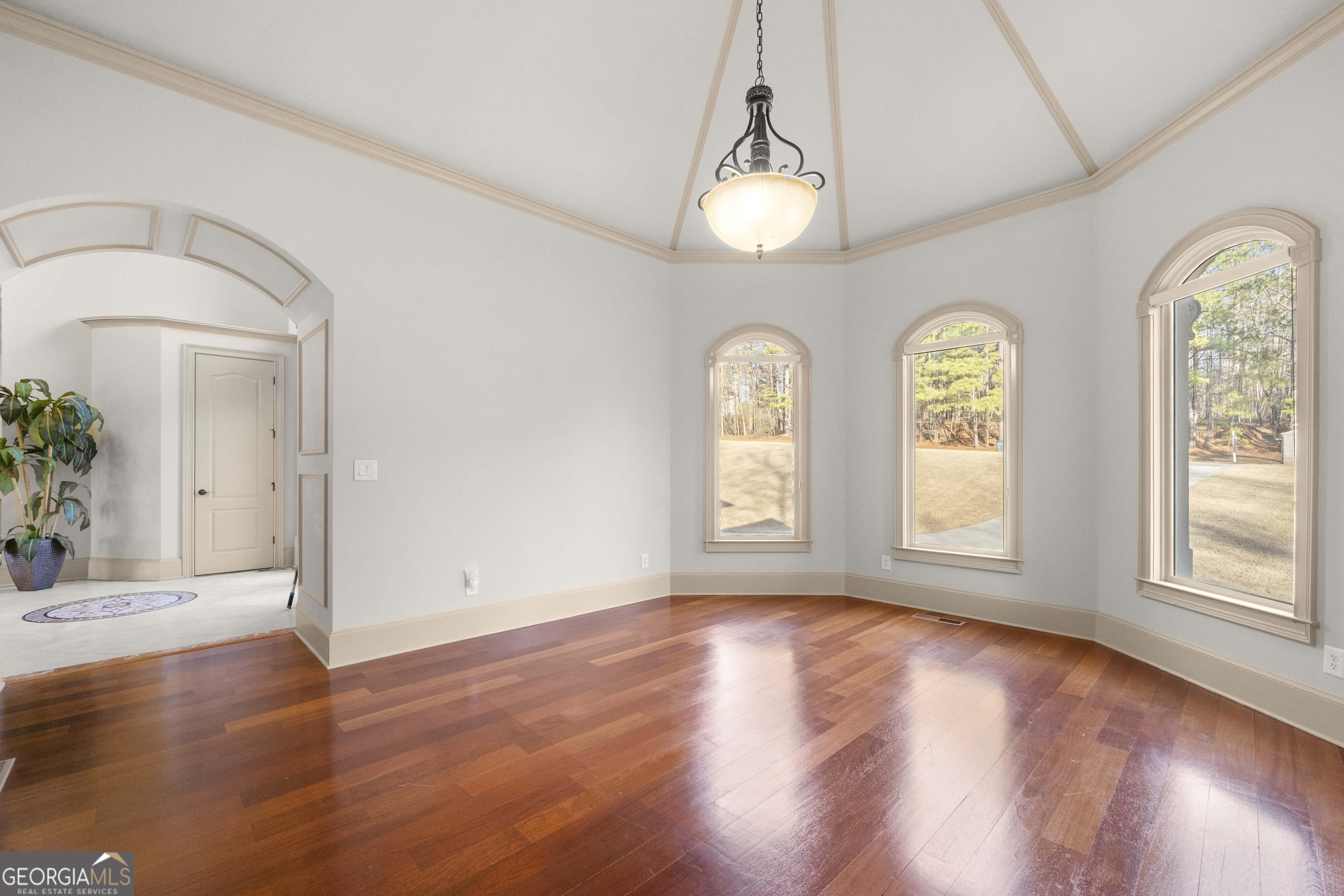 Lithonia, Georgia 30038, United States, 5 Bedrooms Bedrooms, ,6 BathroomsBathrooms,Residential,Active,168000