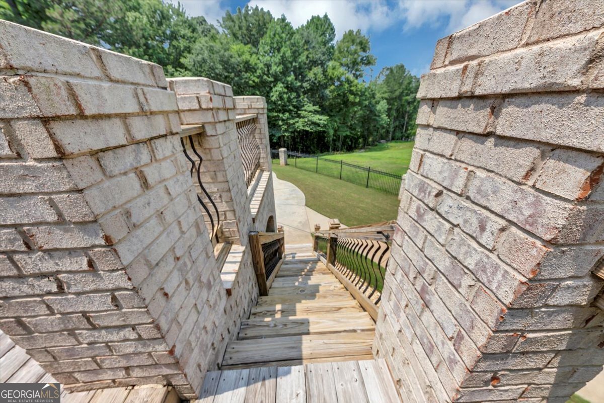 Lithonia, Georgia 30038, United States, 5 Bedrooms Bedrooms, ,6 BathroomsBathrooms,Residential,Active,168000