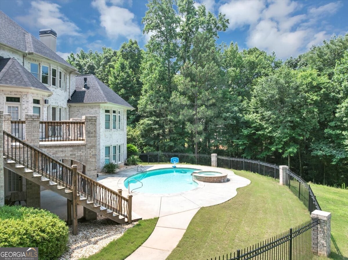 Lithonia, Georgia 30038, United States, 5 Bedrooms Bedrooms, ,6 BathroomsBathrooms,Residential,Active,168000