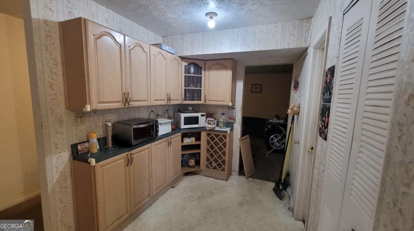 526 Country Greens DR