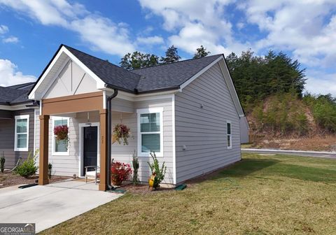 51 Grove LOOP 51 Blue Ridge GA 30513