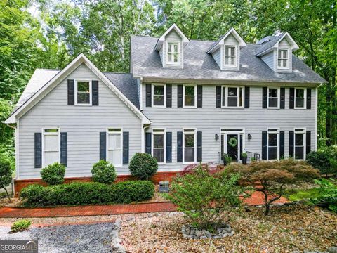 120 Majesty LN Fayetteville GA 30215